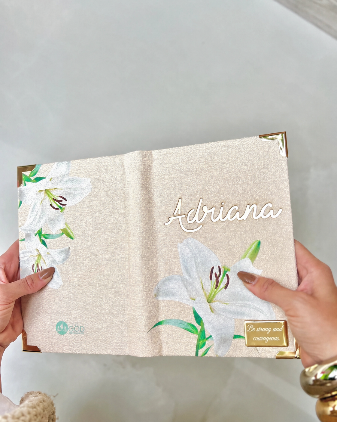 Medium Lily Linen Bible Combo + Personalized Plaque + Complete Index